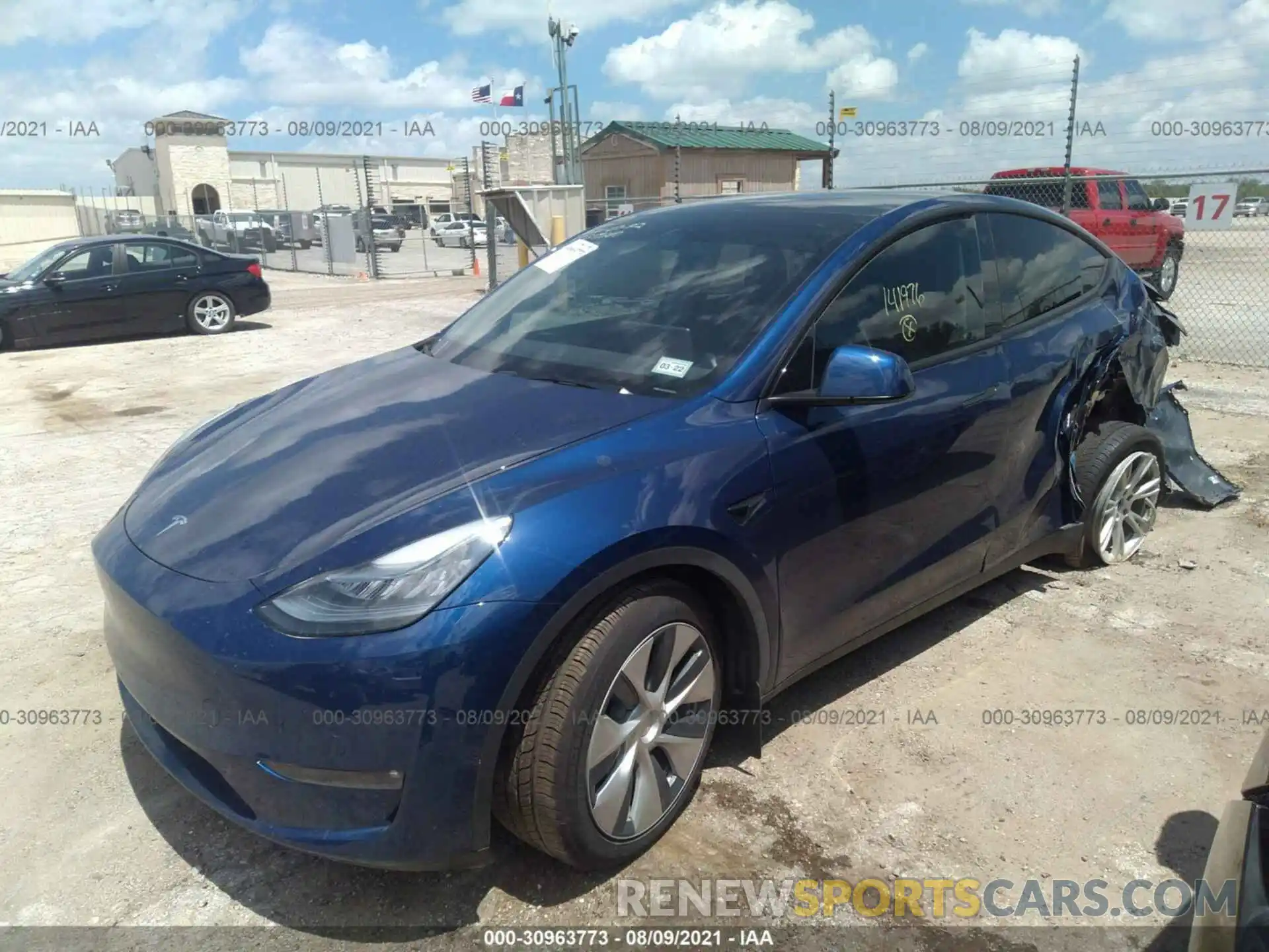 2 Photograph of a damaged car 5YJYGDEE2MF141976 TESLA MODEL Y 2021