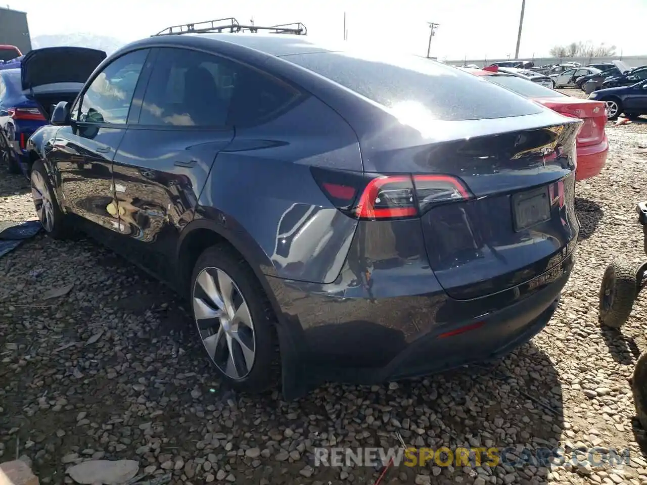 3 Photograph of a damaged car 5YJYGDEE2MF153125 TESLA MODEL Y 2021