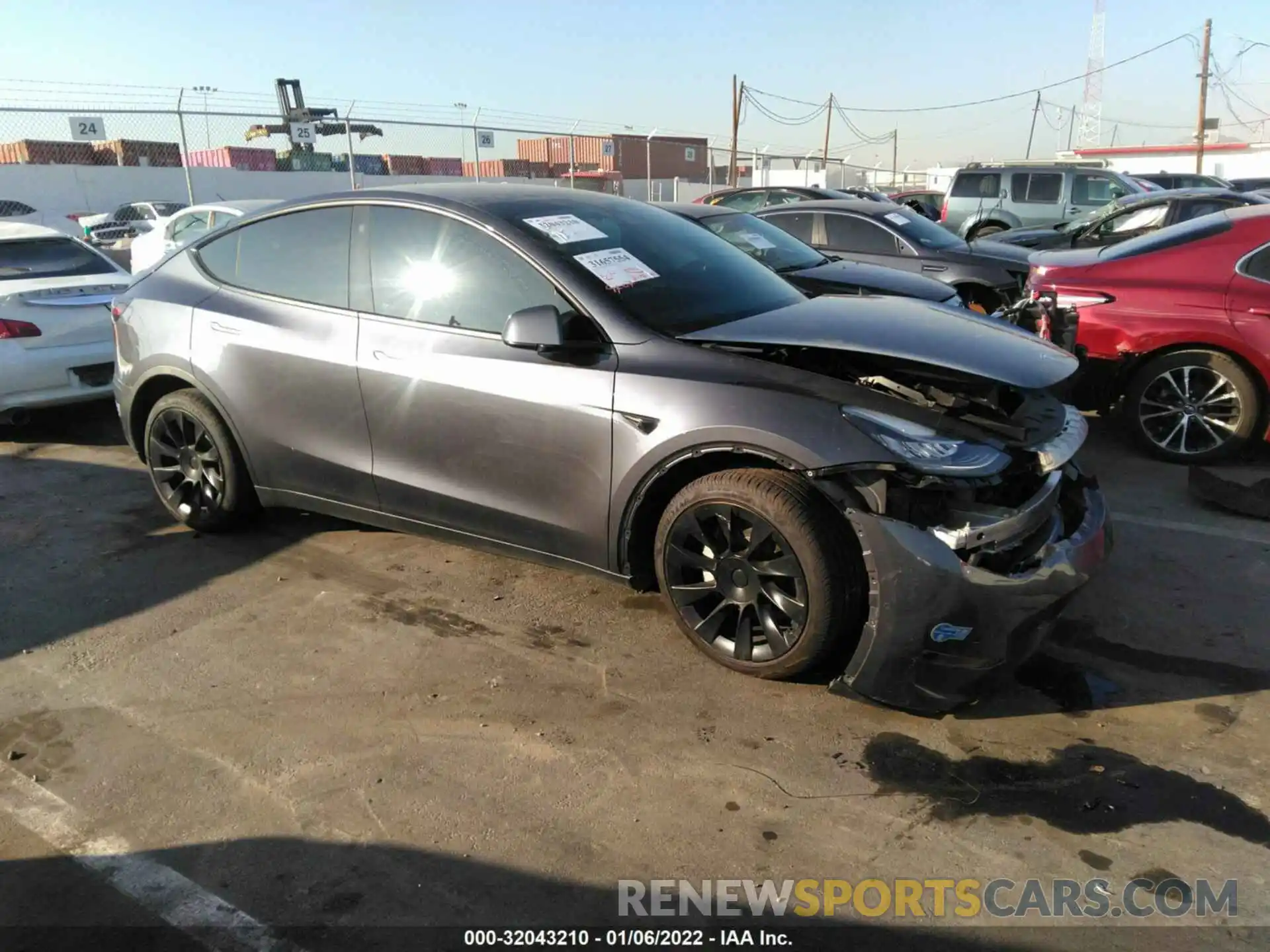 1 Photograph of a damaged car 5YJYGDEE2MF159491 TESLA MODEL Y 2021