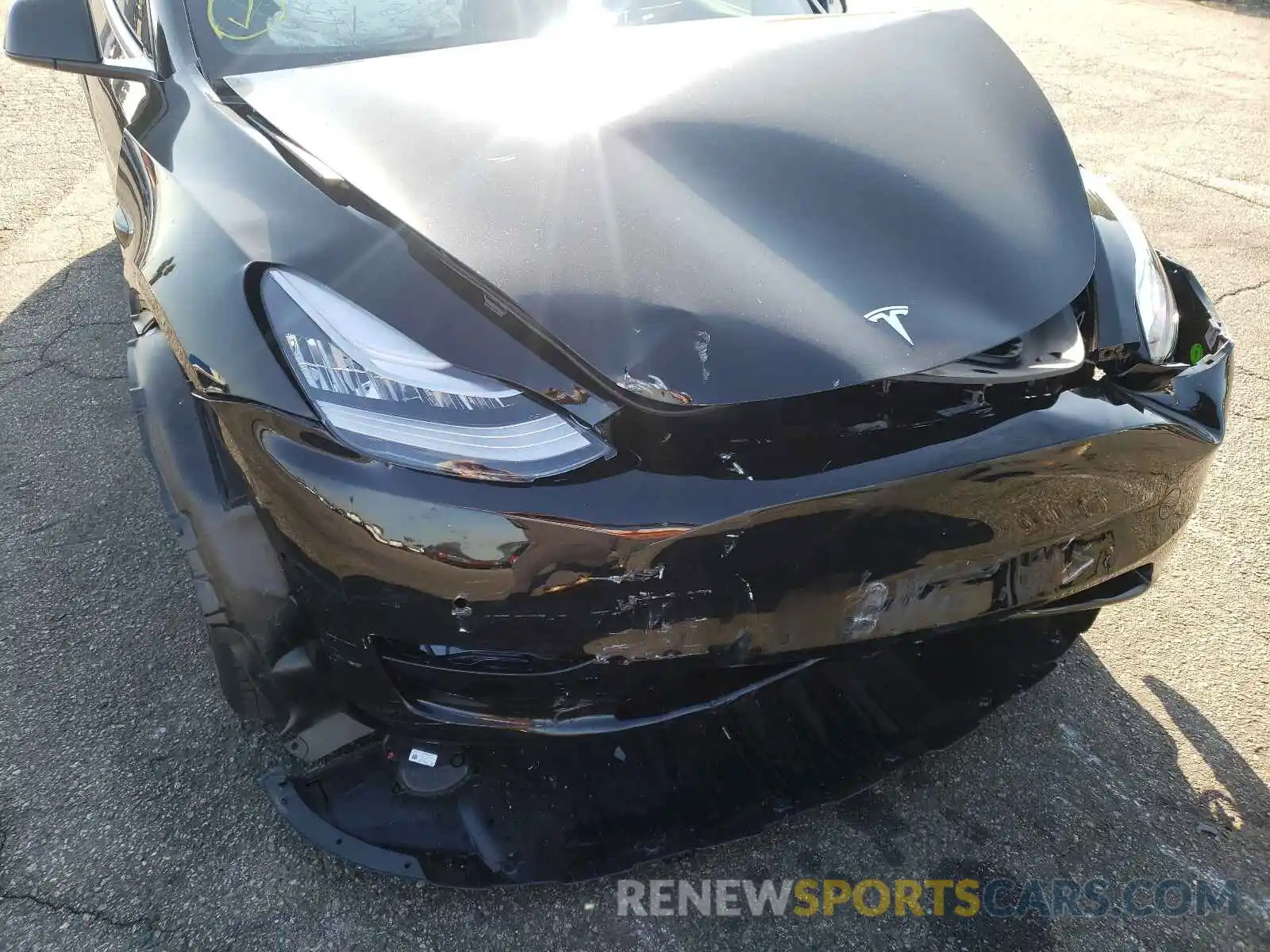 9 Photograph of a damaged car 5YJYGDEE2MF180597 TESLA MODEL Y 2021