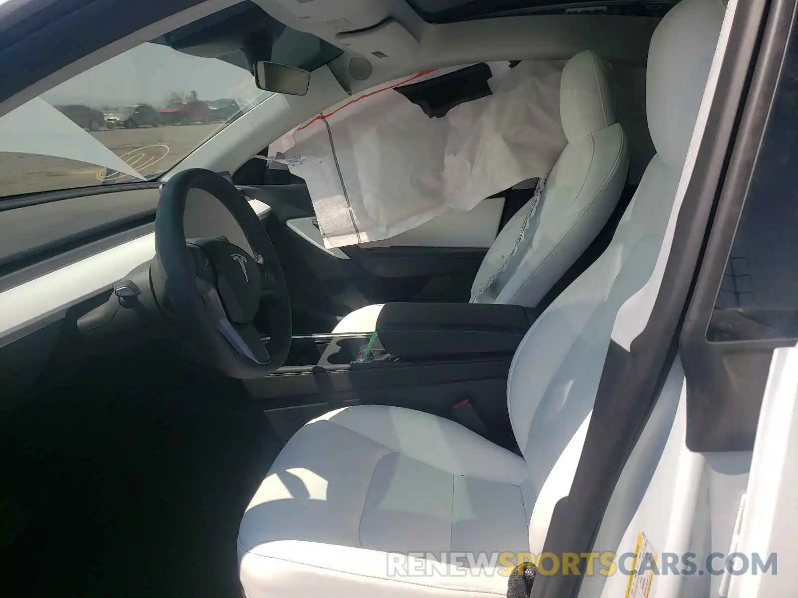 5 Photograph of a damaged car 5YJYGDEE2MF186772 TESLA MODEL Y 2021