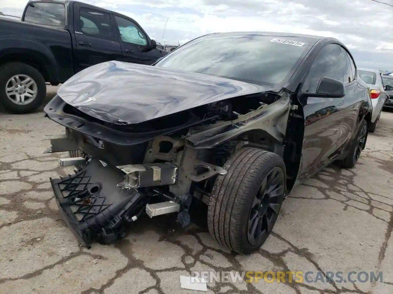 2 Photograph of a damaged car 5YJYGDEE2MF191647 TESLA MODEL Y 2021