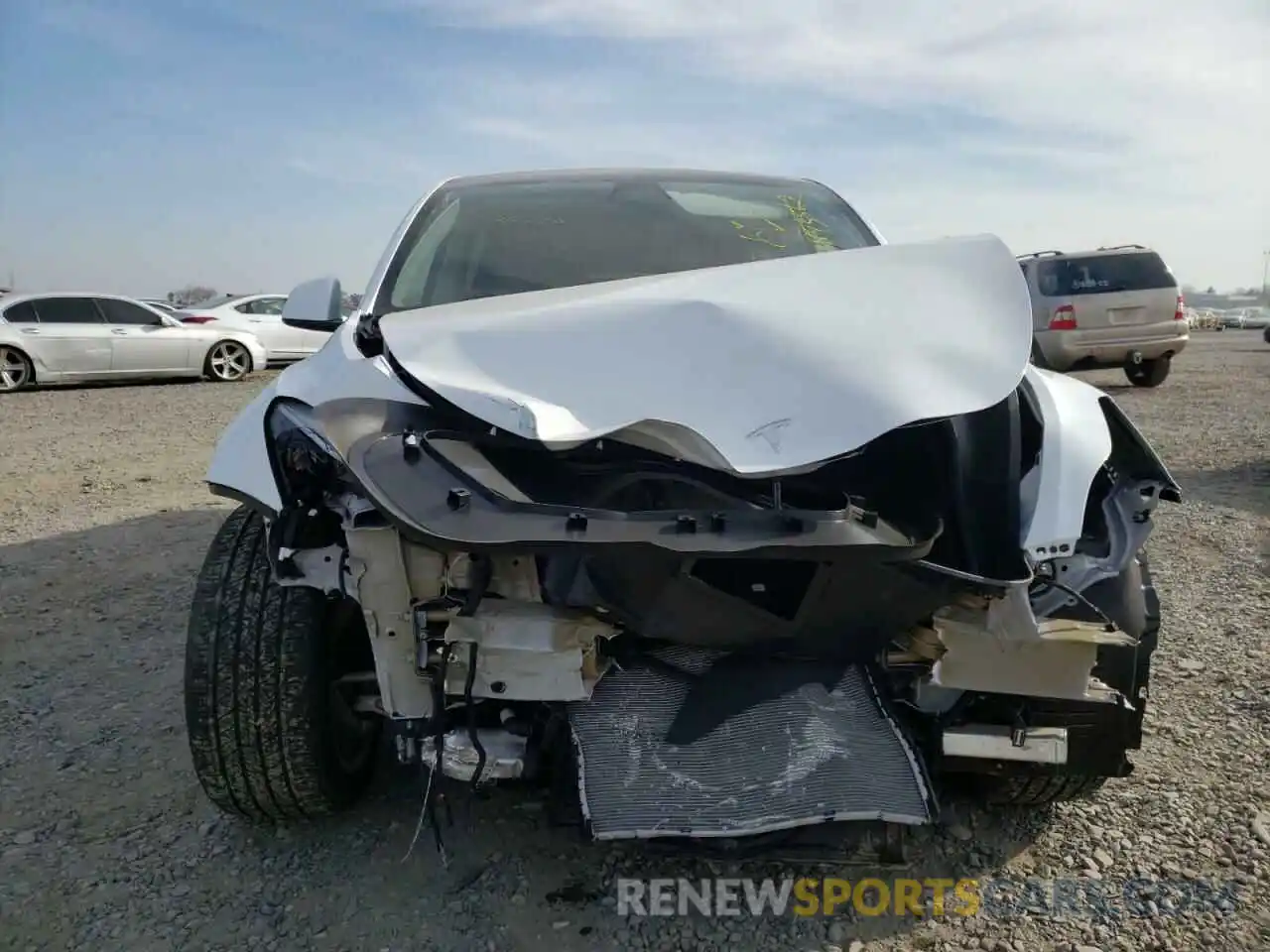 9 Photograph of a damaged car 5YJYGDEE2MF191857 TESLA MODEL Y 2021