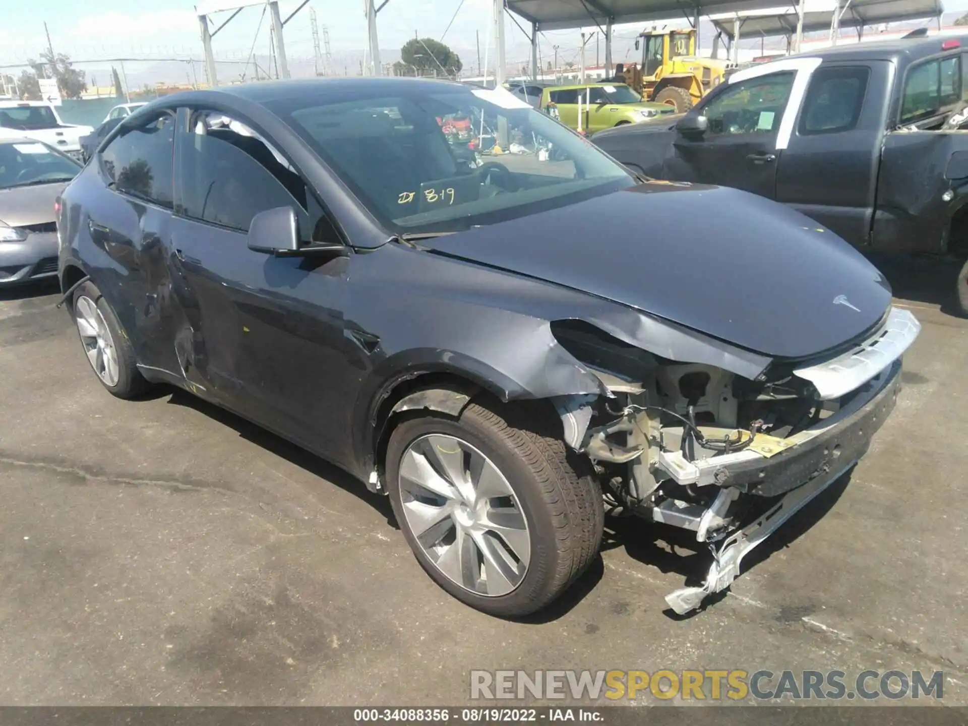 1 Photograph of a damaged car 5YJYGDEE2MF218202 TESLA MODEL Y 2021