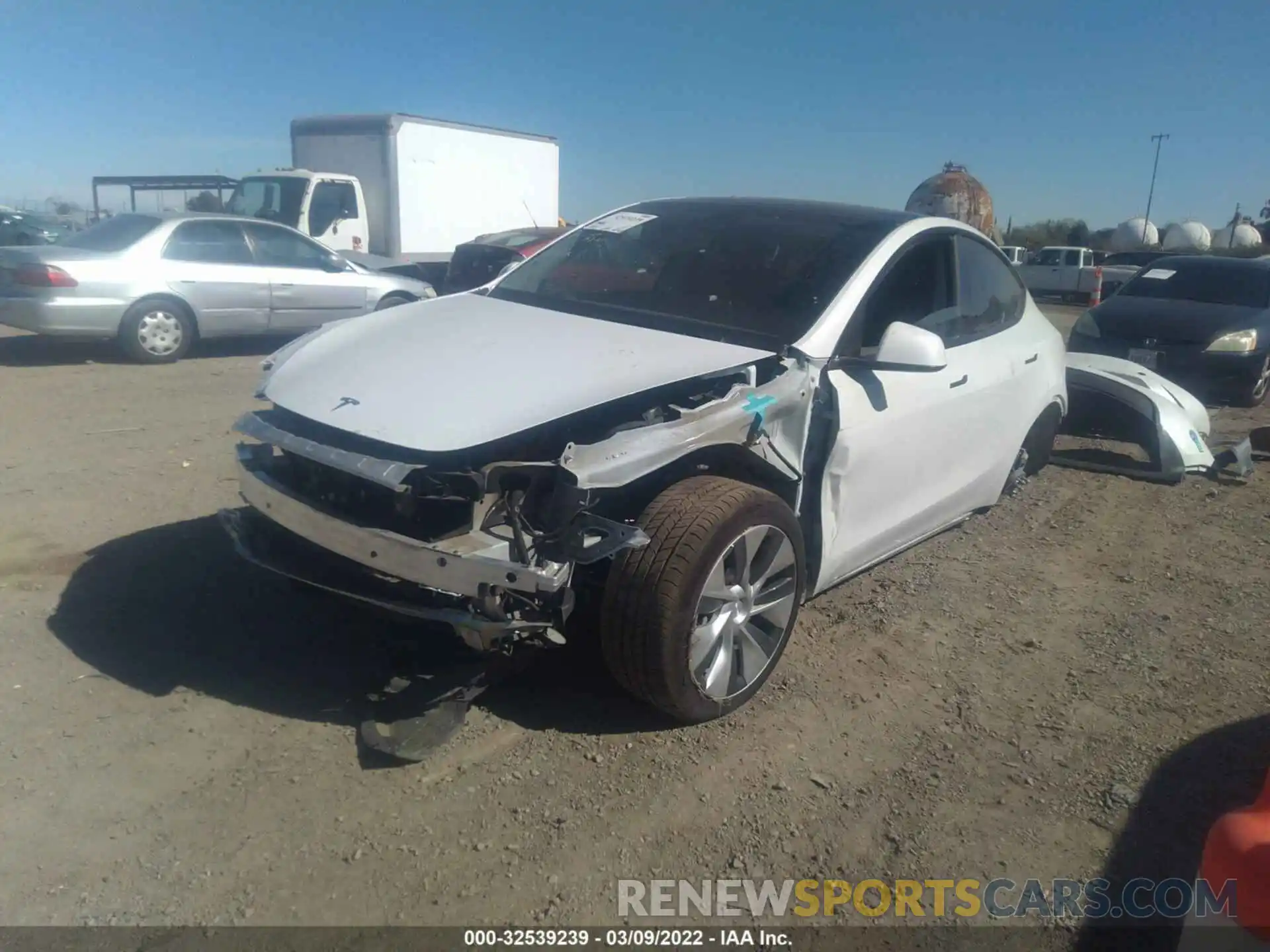 2 Photograph of a damaged car 5YJYGDEE2MF222850 TESLA MODEL Y 2021