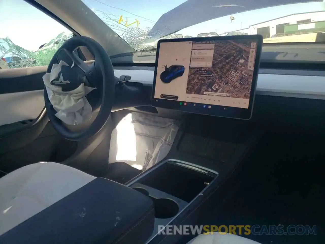 9 Photograph of a damaged car 5YJYGDEE2MF246890 TESLA MODEL Y 2021