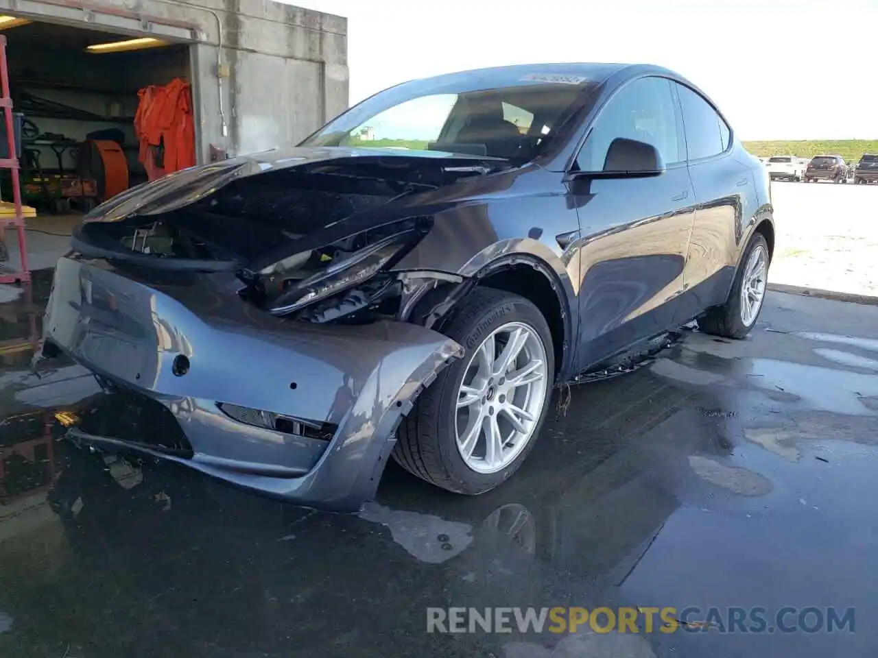 2 Photograph of a damaged car 5YJYGDEE2MF253368 TESLA MODEL Y 2021