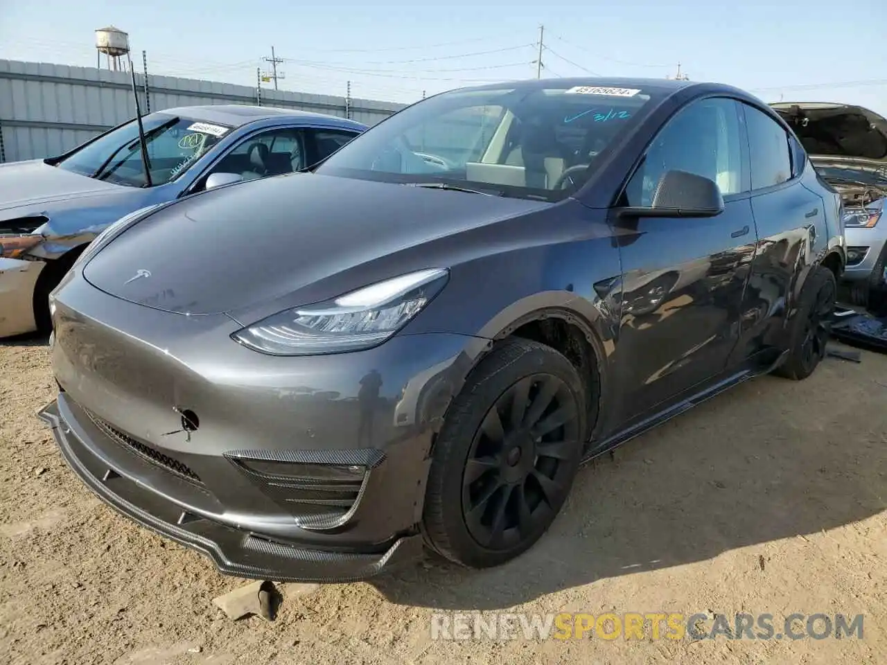 1 Photograph of a damaged car 5YJYGDEE2MF278741 TESLA MODEL Y 2021