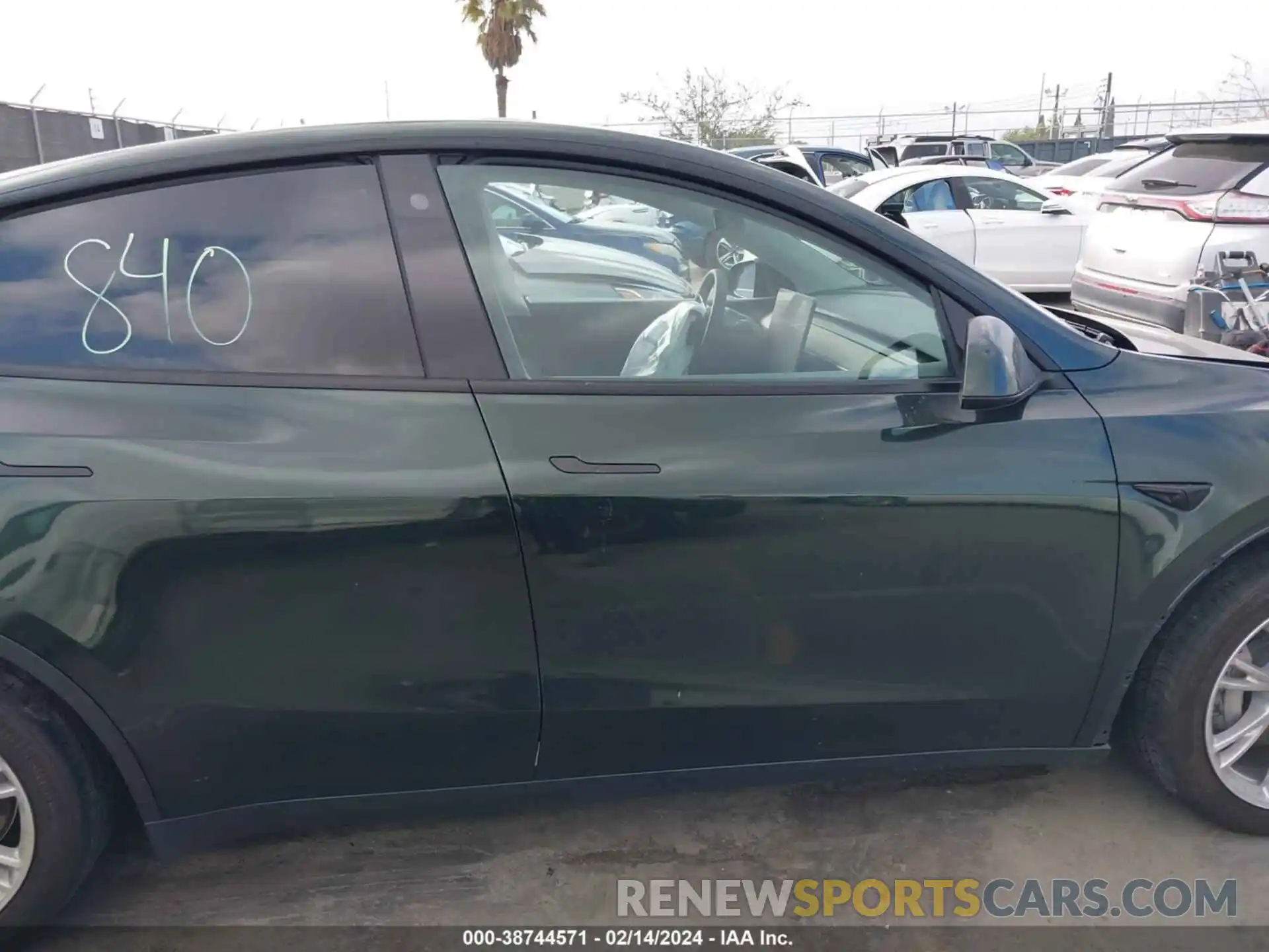 14 Photograph of a damaged car 5YJYGDEE2MF296950 TESLA MODEL Y 2021