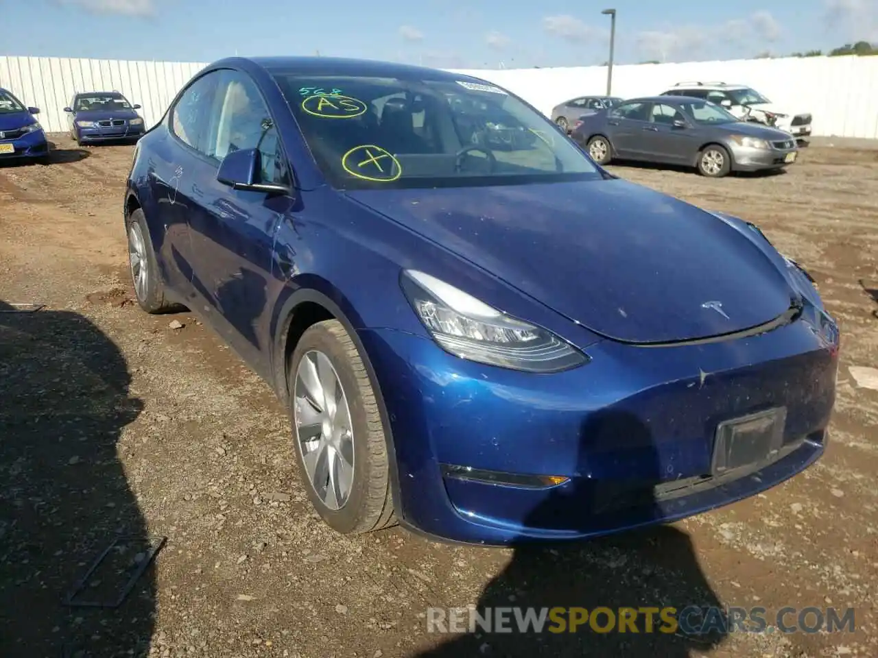 1 Фотография поврежденного автомобиля 5YJYGDEE3MF063711 TESLA MODEL Y 2021