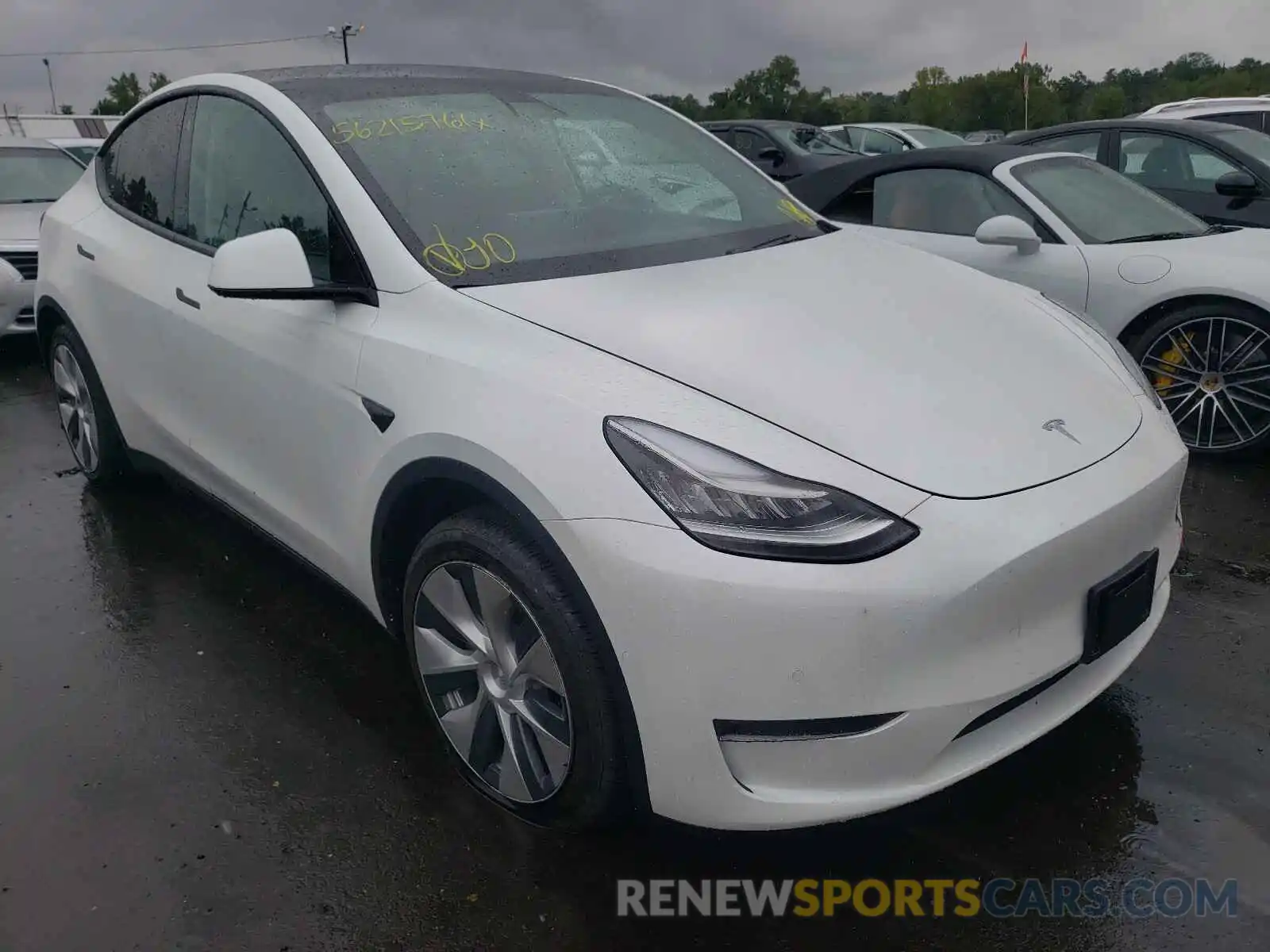 1 Photograph of a damaged car 5YJYGDEE3MF065569 TESLA MODEL Y 2021