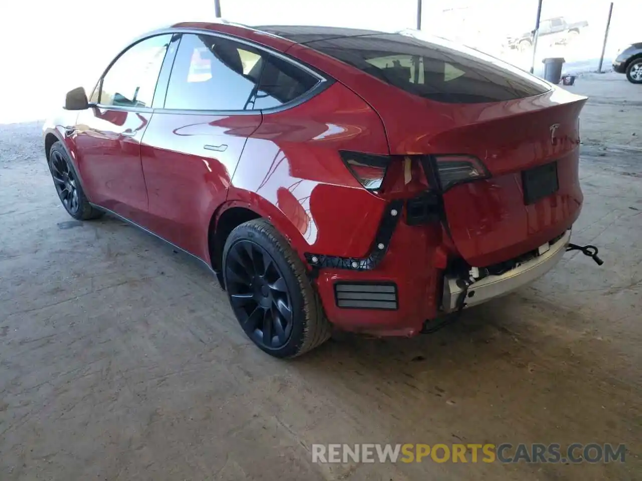 3 Photograph of a damaged car 5YJYGDEE3MF074661 TESLA MODEL Y 2021