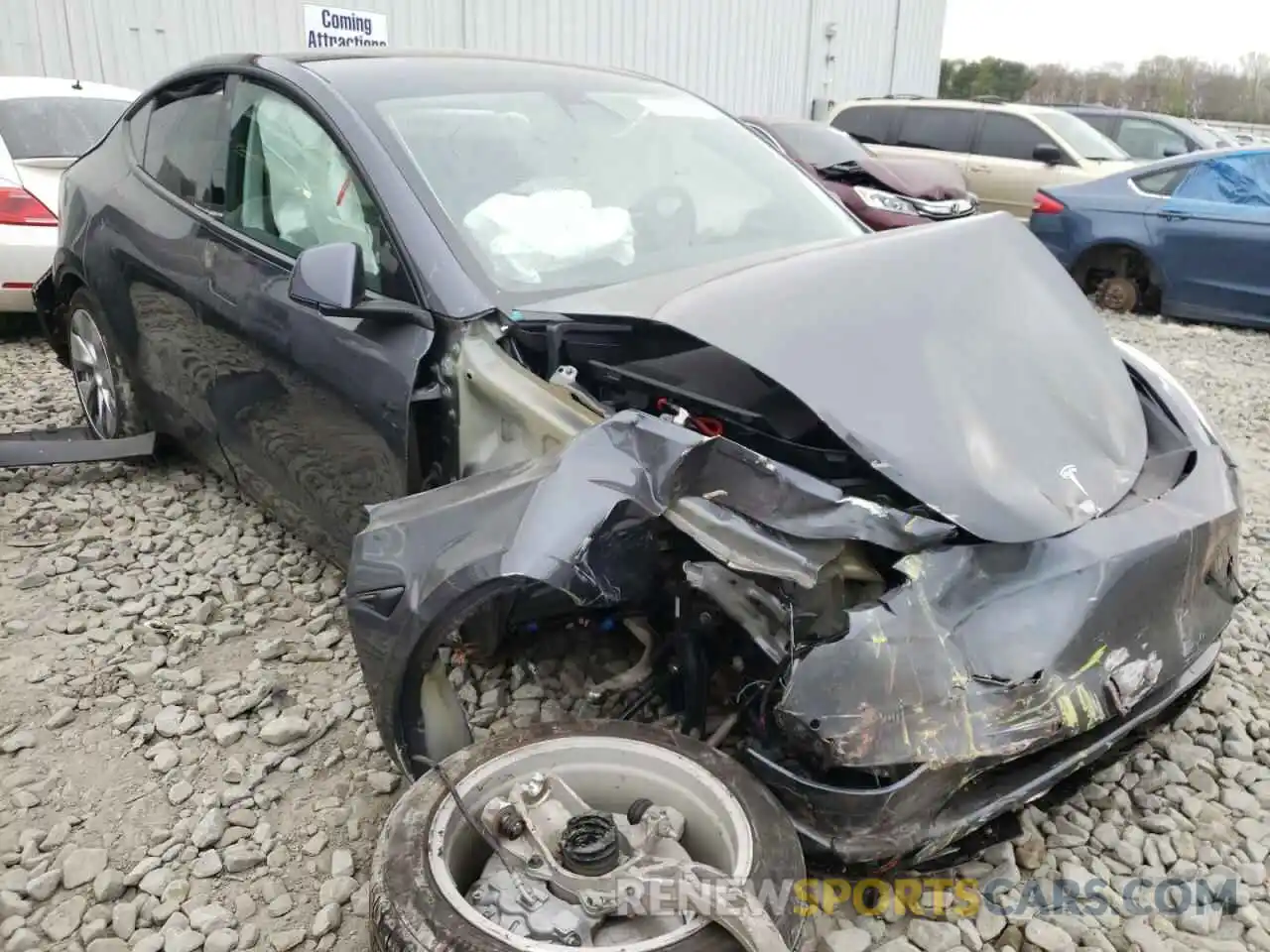 1 Photograph of a damaged car 5YJYGDEE3MF074756 TESLA MODEL Y 2021