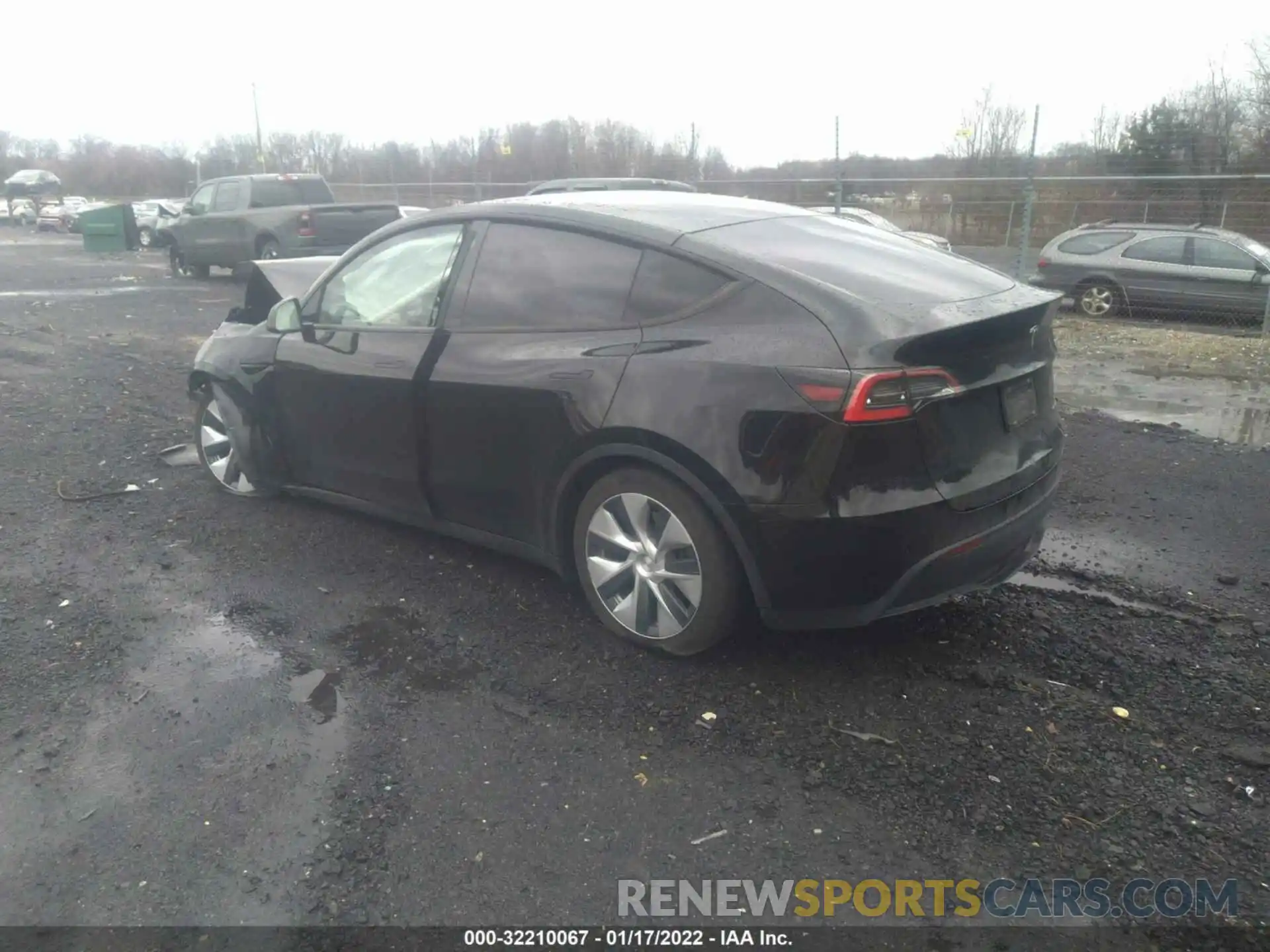 3 Photograph of a damaged car 5YJYGDEE3MF075681 TESLA MODEL Y 2021