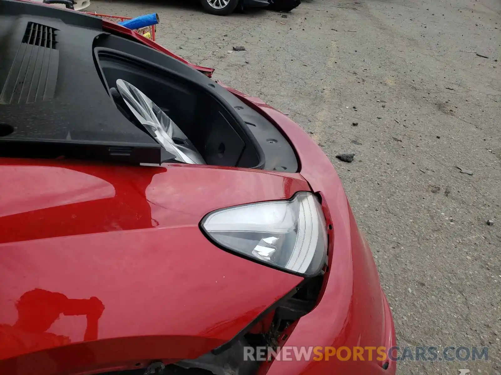 9 Photograph of a damaged car 5YJYGDEE3MF079942 TESLA MODEL Y 2021