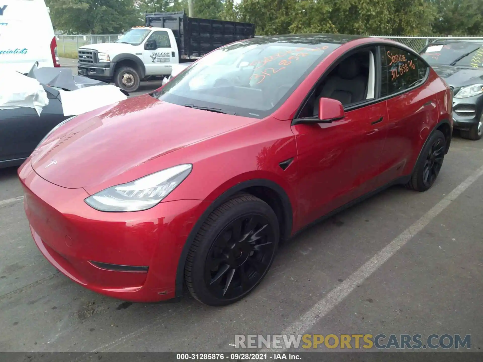 2 Photograph of a damaged car 5YJYGDEE3MF089788 TESLA MODEL Y 2021