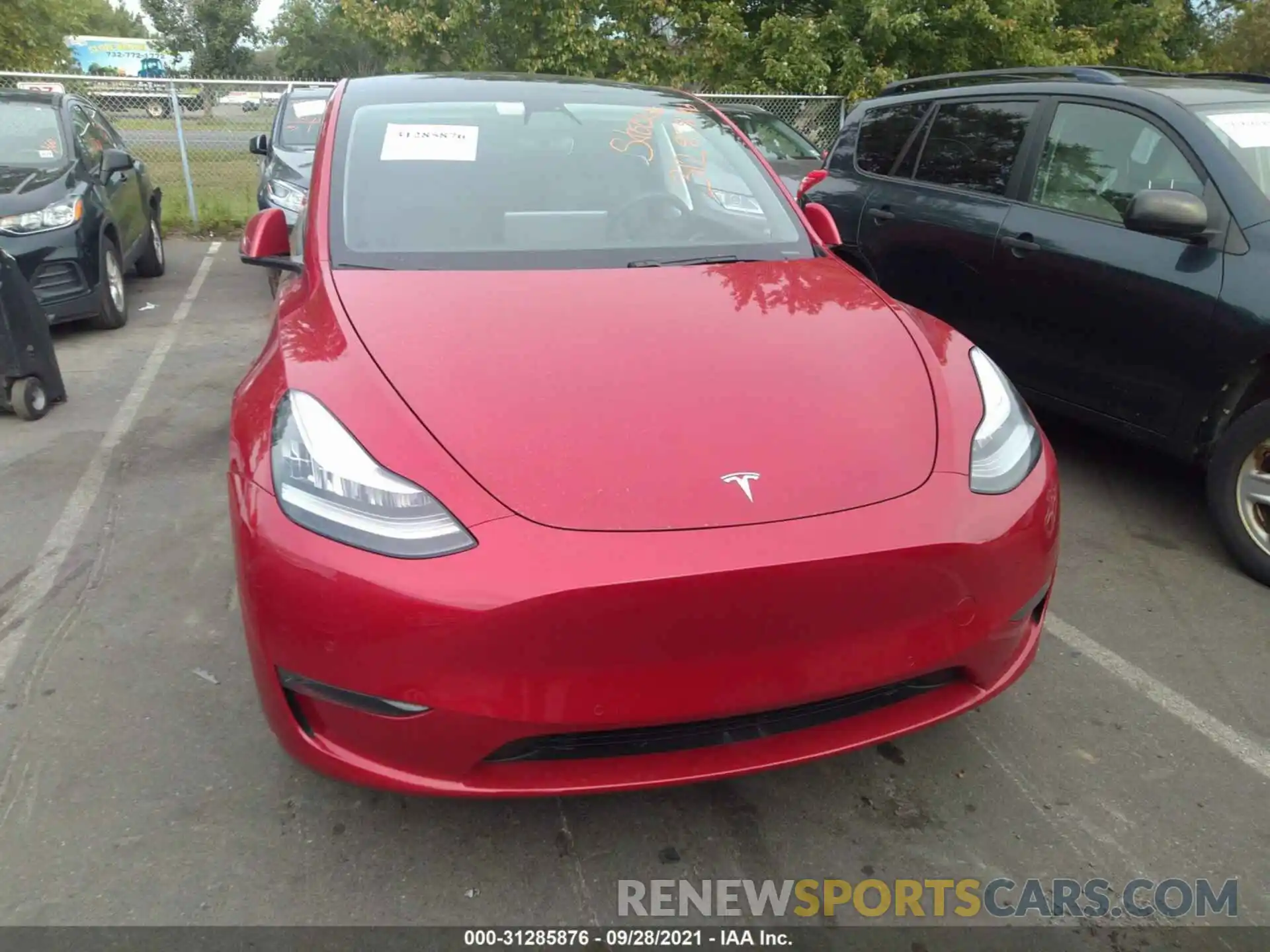 6 Photograph of a damaged car 5YJYGDEE3MF089788 TESLA MODEL Y 2021