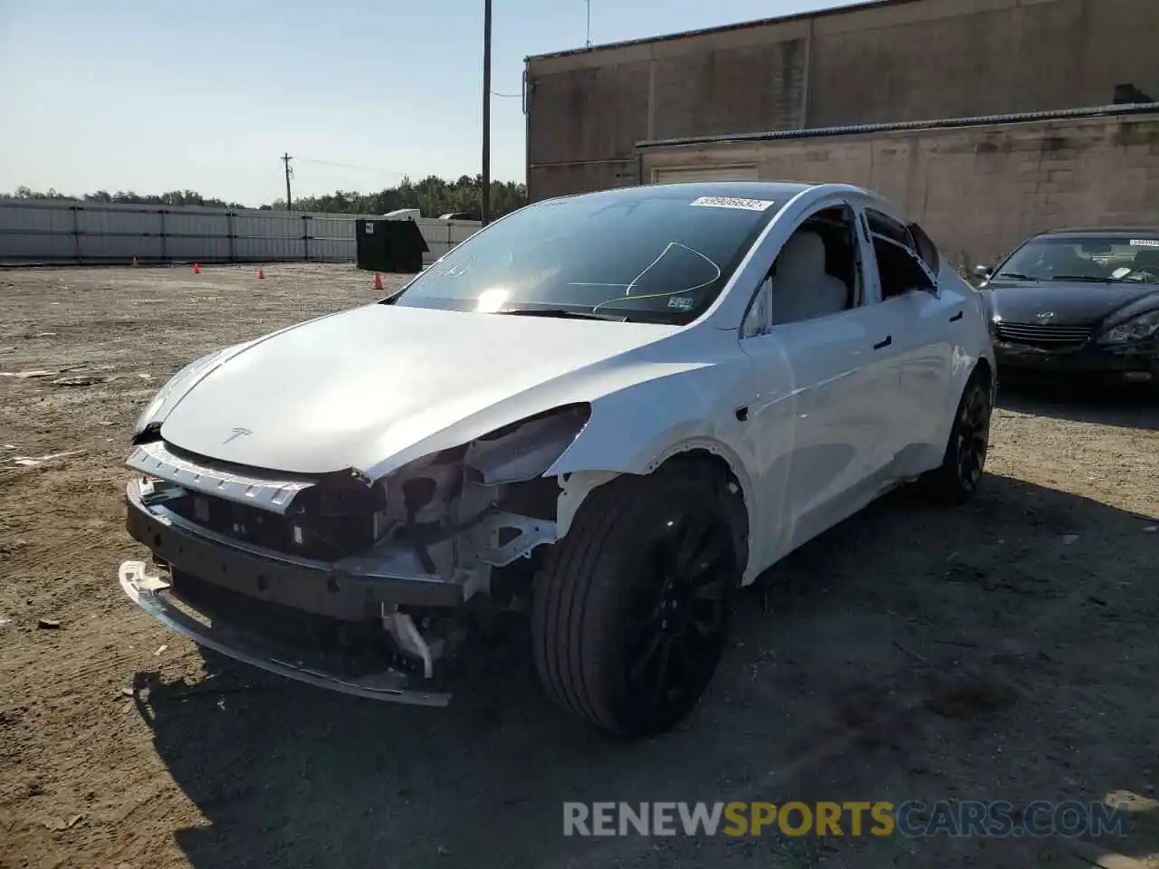 2 Photograph of a damaged car 5YJYGDEE3MF092612 TESLA MODEL Y 2021