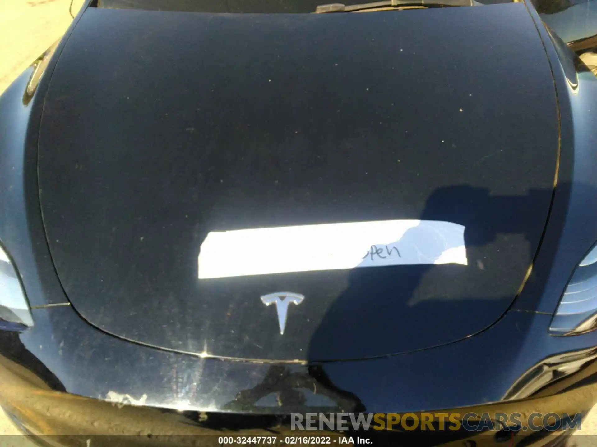 10 Photograph of a damaged car 5YJYGDEE3MF093646 TESLA MODEL Y 2021