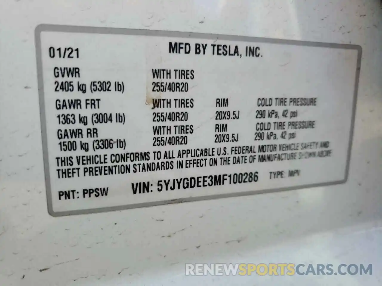 10 Photograph of a damaged car 5YJYGDEE3MF100286 TESLA MODEL Y 2021