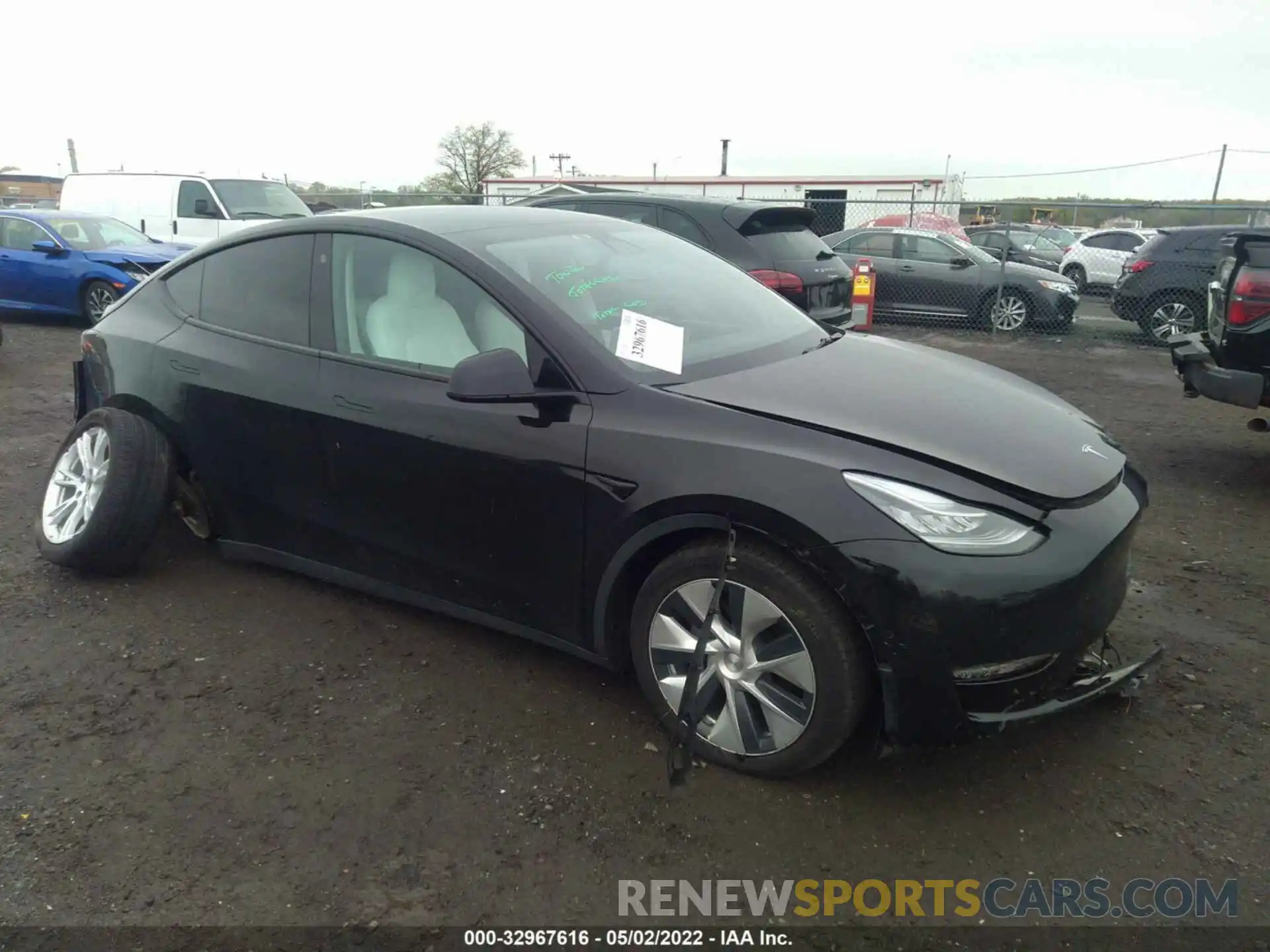 1 Photograph of a damaged car 5YJYGDEE3MF112499 TESLA MODEL Y 2021