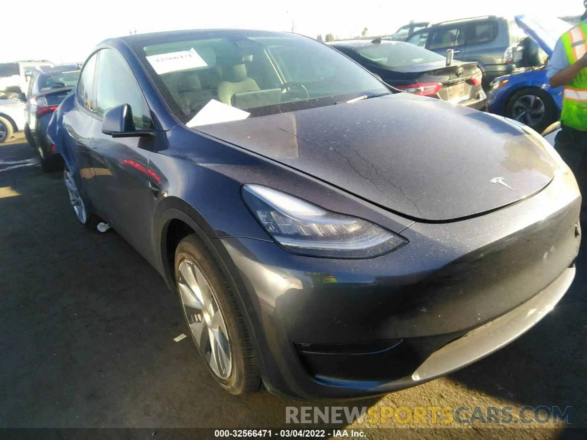 1 Photograph of a damaged car 5YJYGDEE3MF124779 TESLA MODEL Y 2021