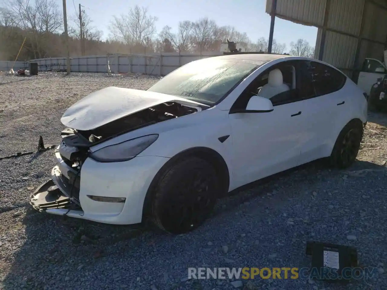 2 Photograph of a damaged car 5YJYGDEE3MF130582 TESLA MODEL Y 2021