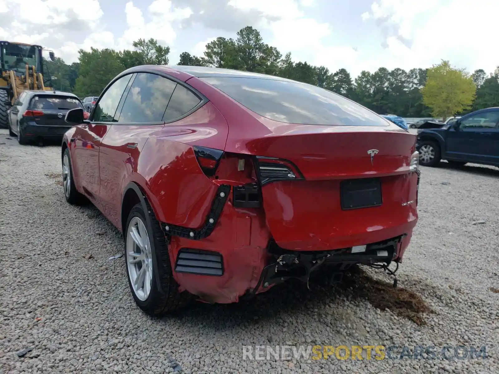 3 Photograph of a damaged car 5YJYGDEE3MF136995 TESLA MODEL Y 2021