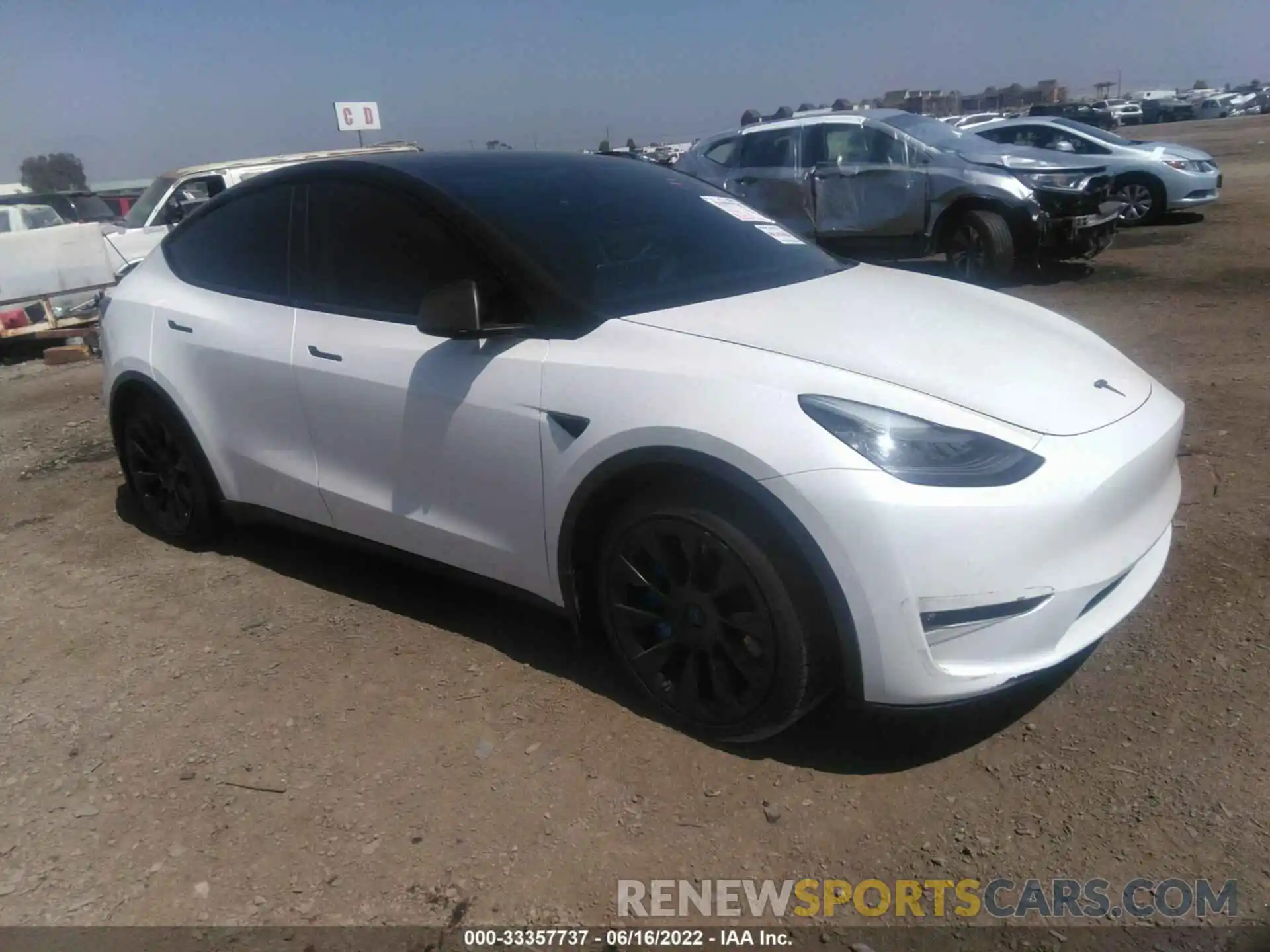 1 Фотография поврежденного автомобиля 5YJYGDEE3MF139802 TESLA MODEL Y 2021