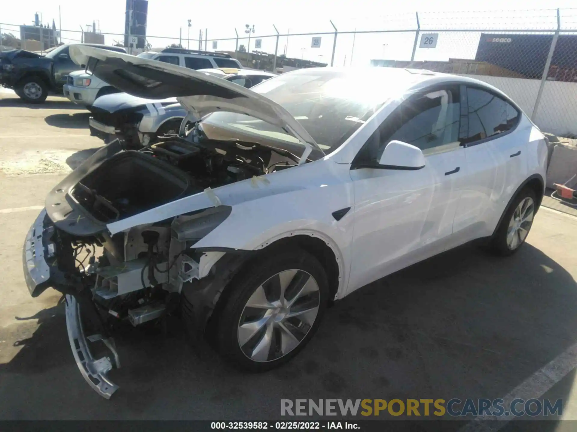 2 Photograph of a damaged car 5YJYGDEE3MF145793 TESLA MODEL Y 2021