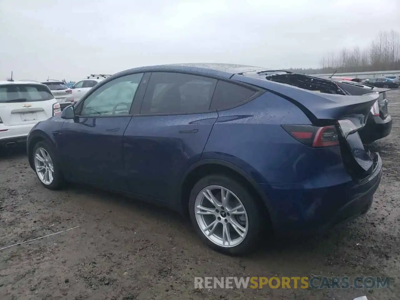 2 Photograph of a damaged car 5YJYGDEE3MF153084 TESLA MODEL Y 2021