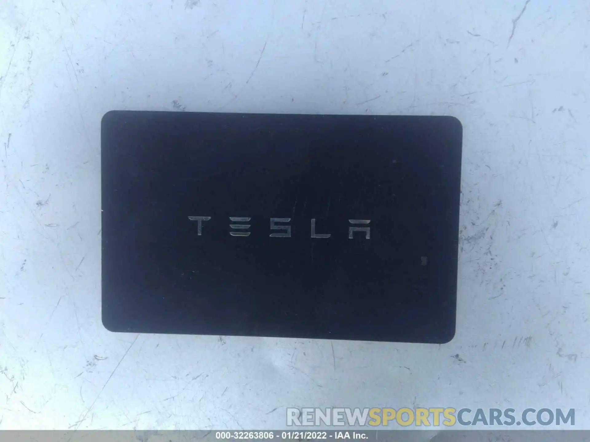 11 Photograph of a damaged car 5YJYGDEE3MF153182 TESLA MODEL Y 2021