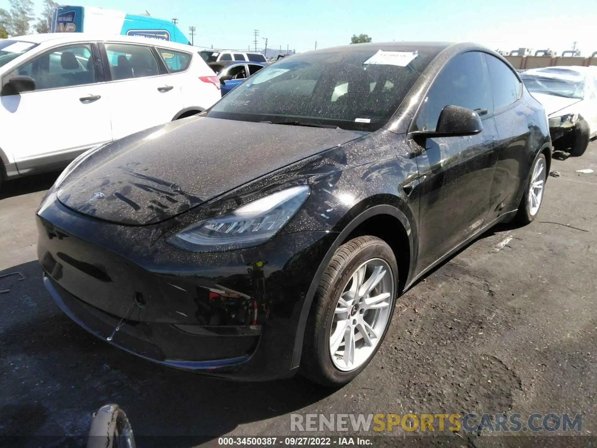 2 Photograph of a damaged car 5YJYGDEE3MF160956 TESLA MODEL Y 2021