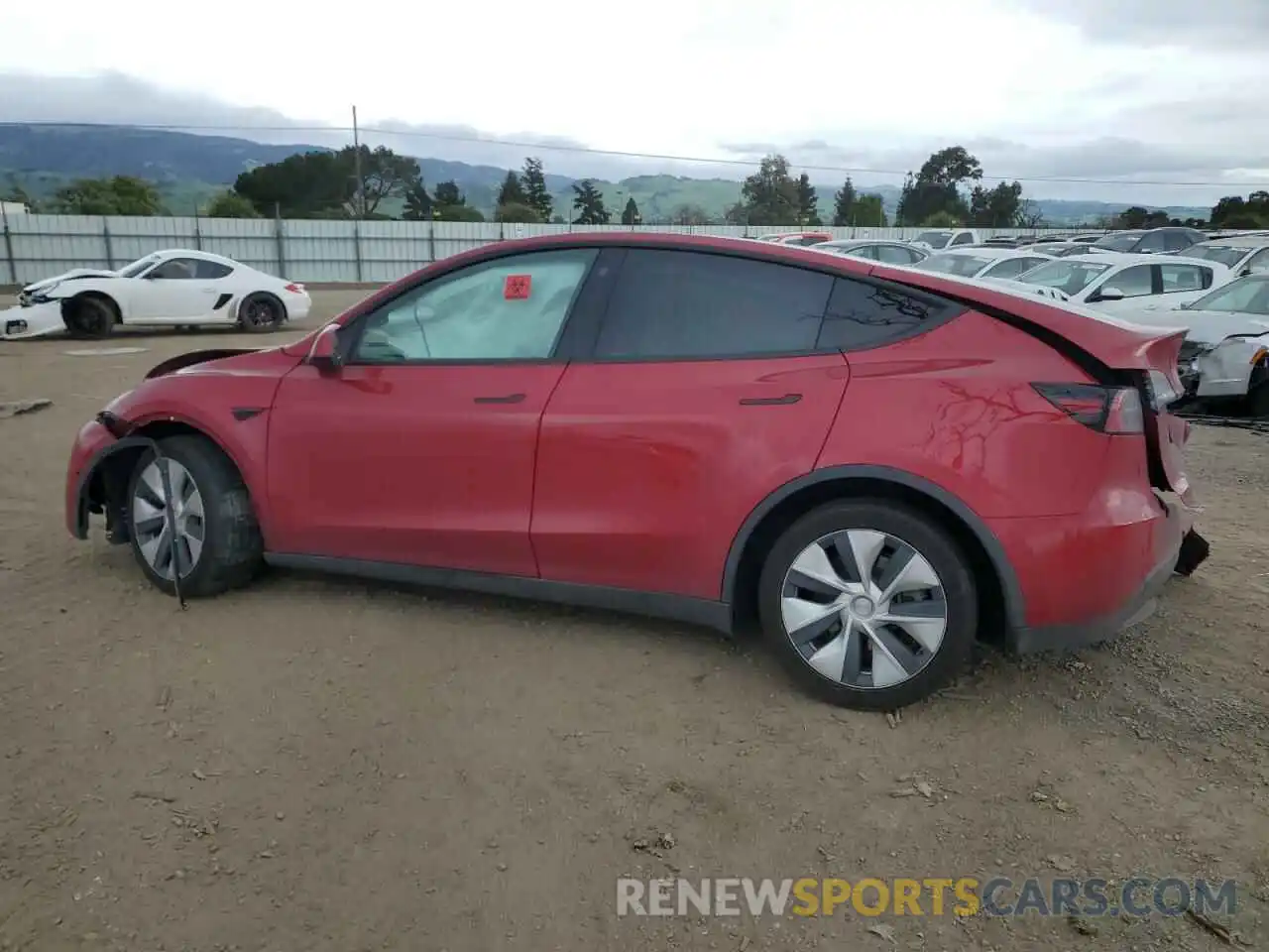 2 Photograph of a damaged car 5YJYGDEE3MF181791 TESLA MODEL Y 2021