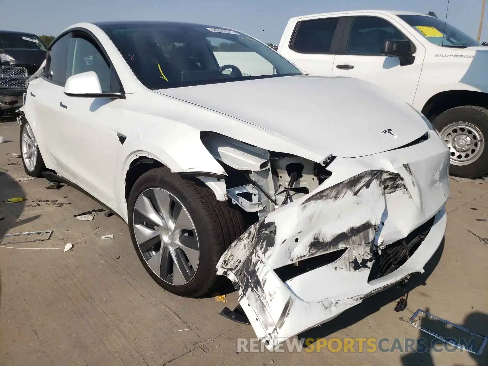 1 Photograph of a damaged car 5YJYGDEE3MF193357 TESLA MODEL Y 2021