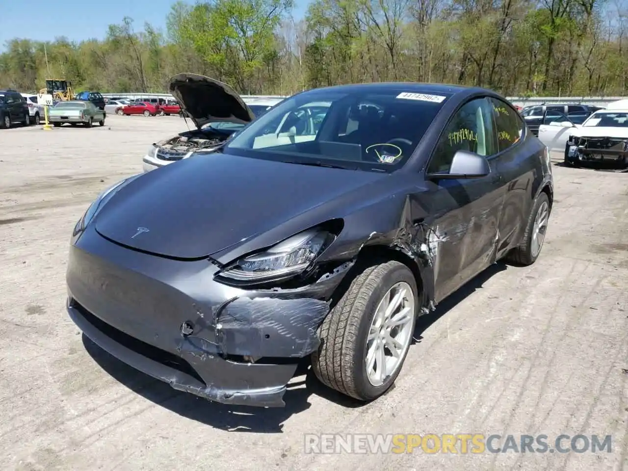 2 Photograph of a damaged car 5YJYGDEE3MF241035 TESLA MODEL Y 2021