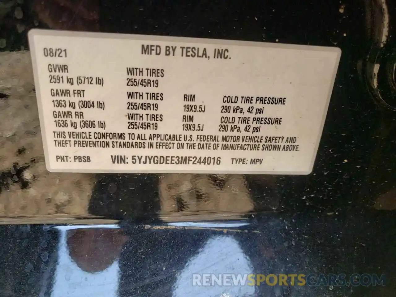 10 Photograph of a damaged car 5YJYGDEE3MF244016 TESLA MODEL Y 2021