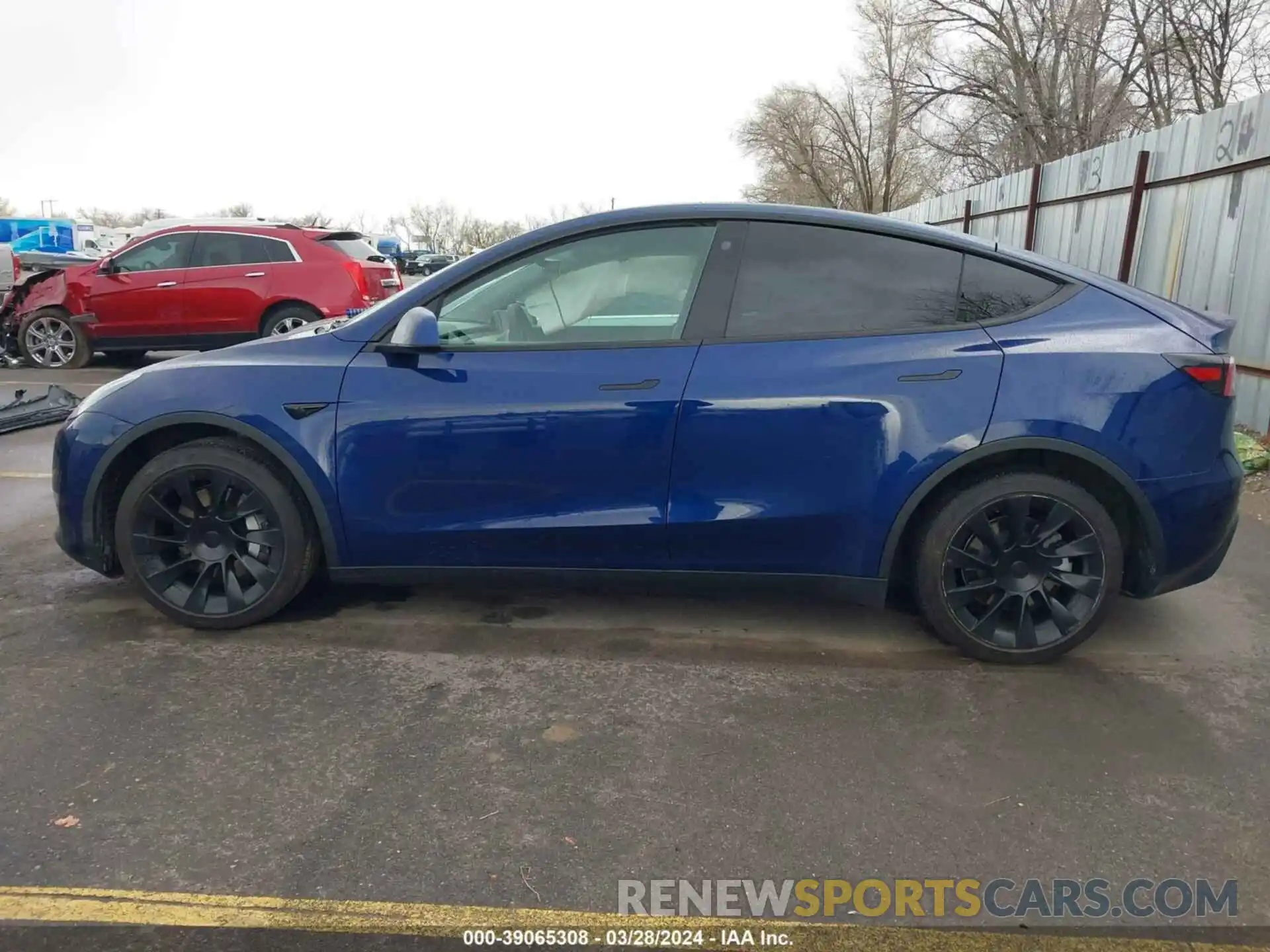 13 Photograph of a damaged car 5YJYGDEE3MF255971 TESLA MODEL Y 2021