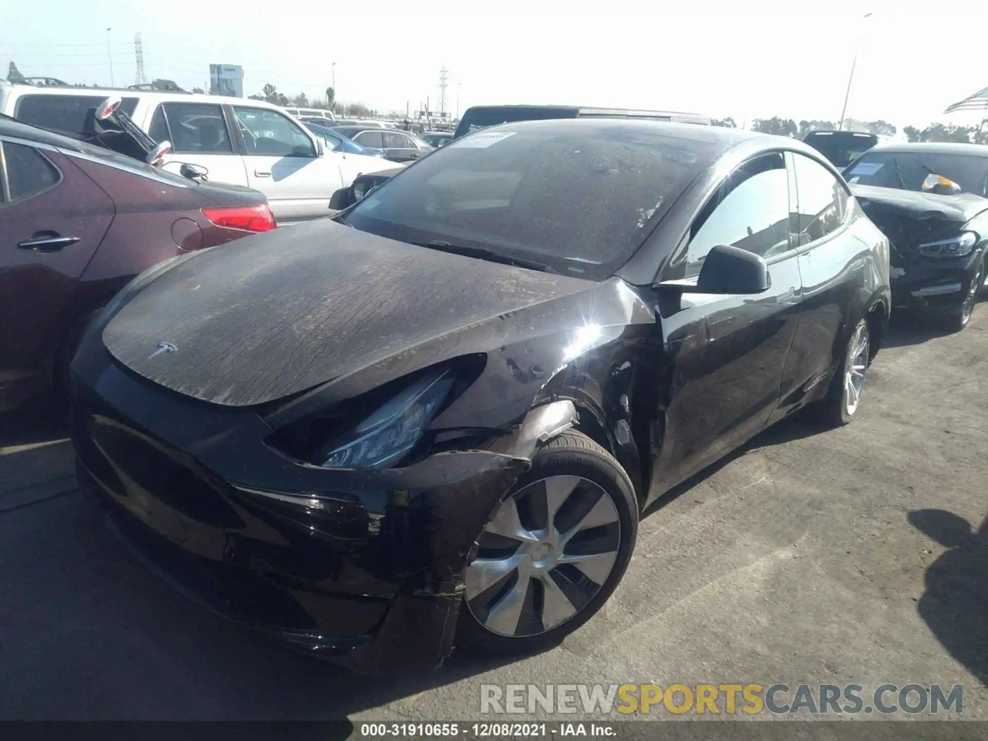 2 Photograph of a damaged car 5YJYGDEE3MF270051 TESLA MODEL Y 2021