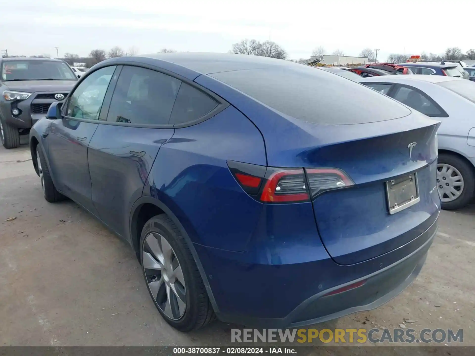 3 Фотография поврежденного автомобиля 5YJYGDEE3MF283950 TESLA MODEL Y 2021