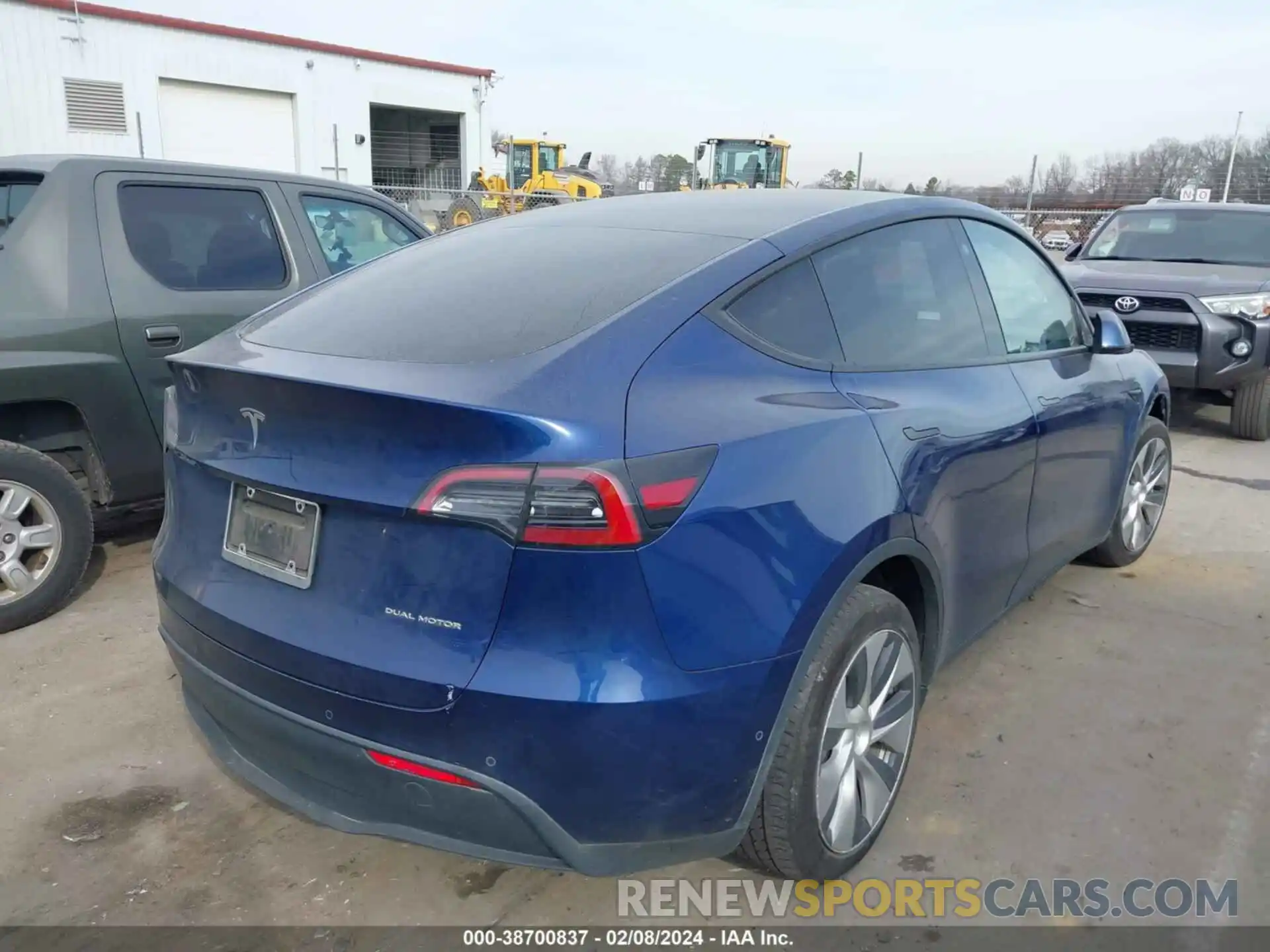 4 Фотография поврежденного автомобиля 5YJYGDEE3MF283950 TESLA MODEL Y 2021