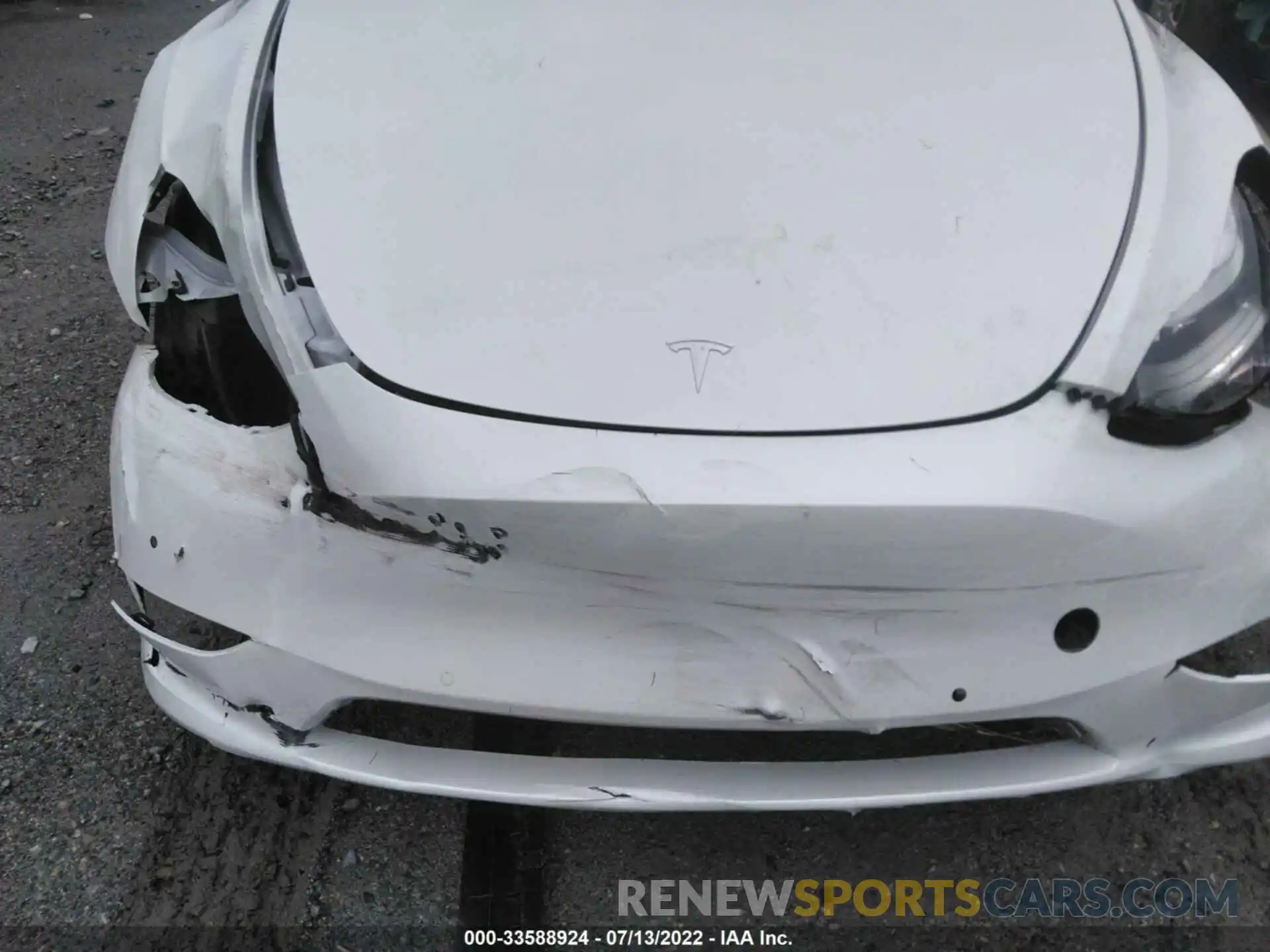 10 Photograph of a damaged car 5YJYGDEE3MF298027 TESLA MODEL Y 2021