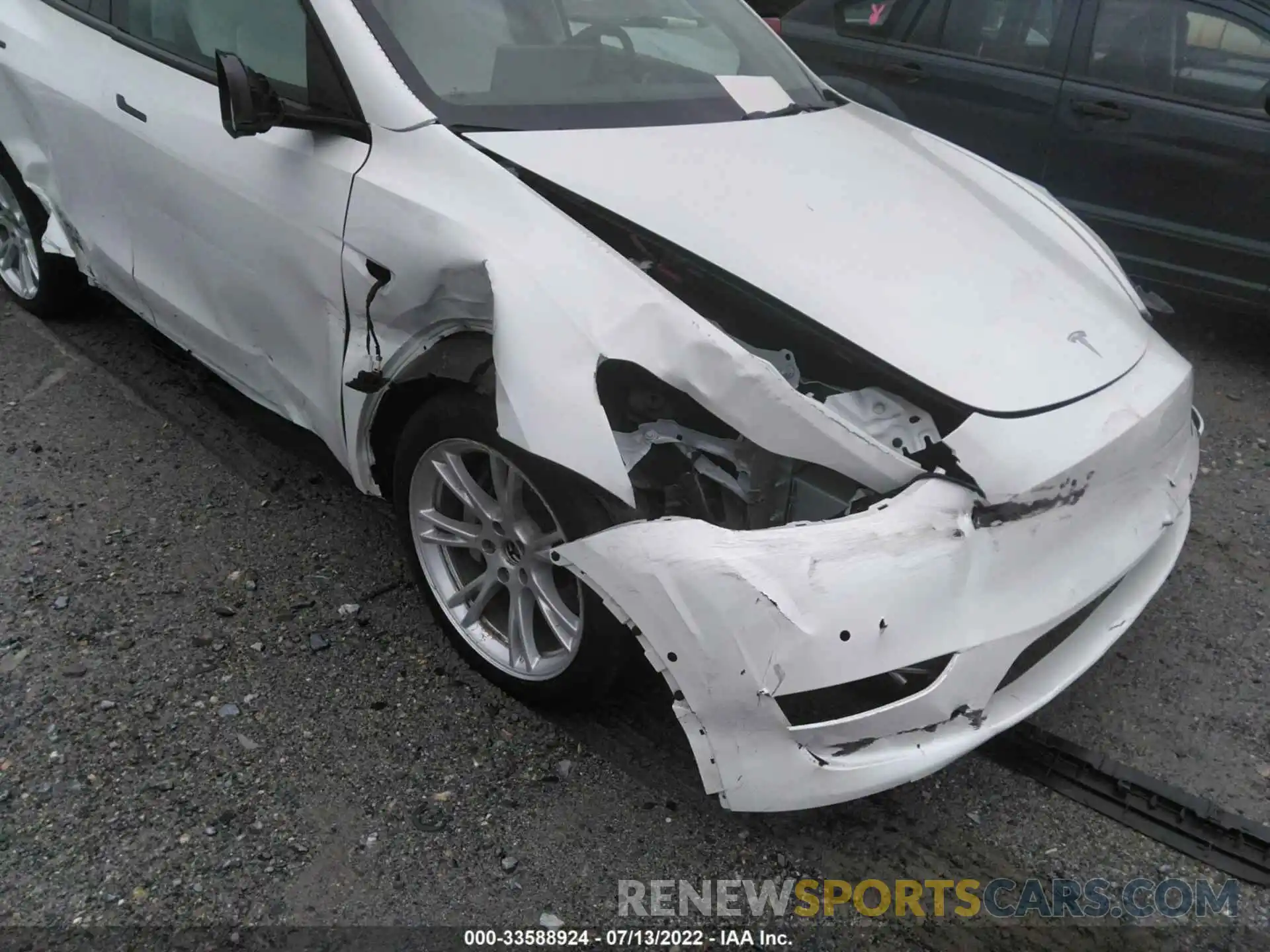 6 Photograph of a damaged car 5YJYGDEE3MF298027 TESLA MODEL Y 2021