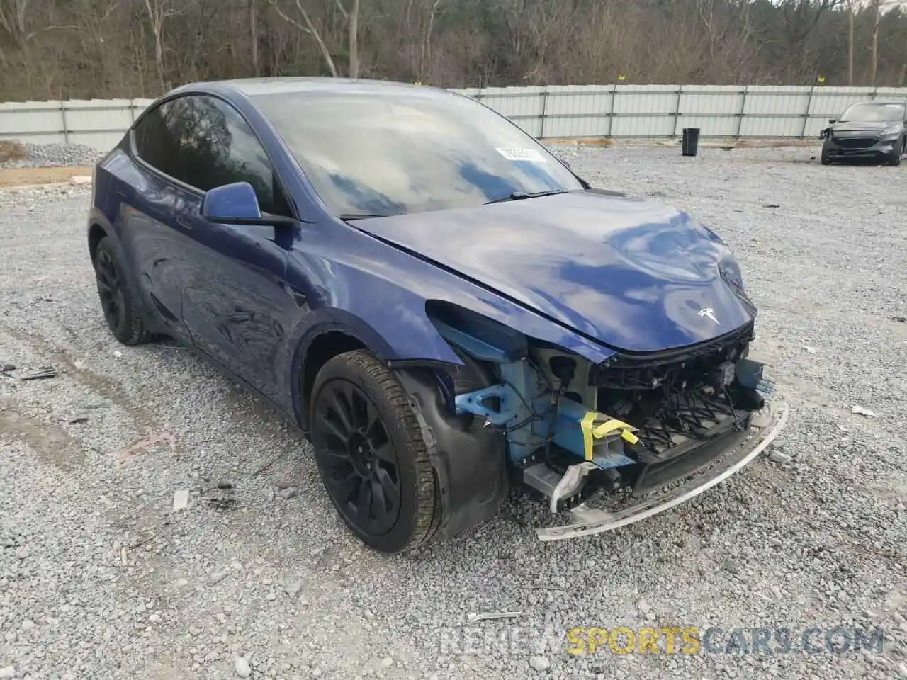 1 Photograph of a damaged car 5YJYGDEE4MF062485 TESLA MODEL Y 2021