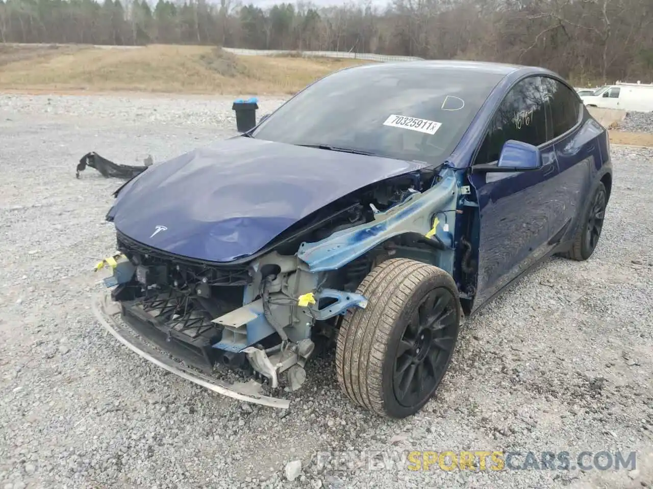 2 Photograph of a damaged car 5YJYGDEE4MF062485 TESLA MODEL Y 2021