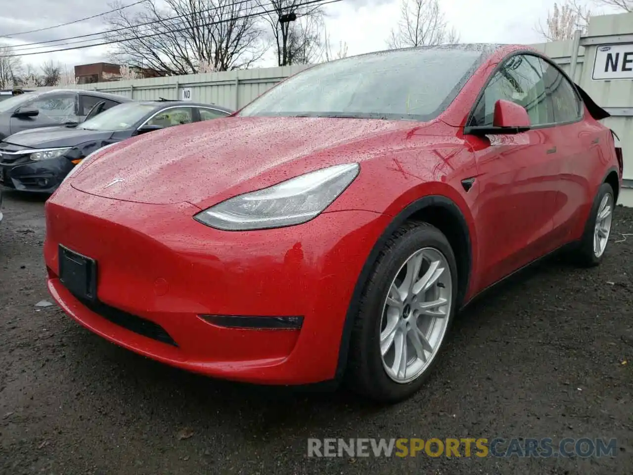 2 Photograph of a damaged car 5YJYGDEE4MF072076 TESLA MODEL Y 2021