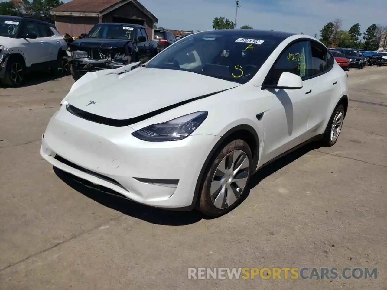 2 Photograph of a damaged car 5YJYGDEE4MF073163 TESLA MODEL Y 2021