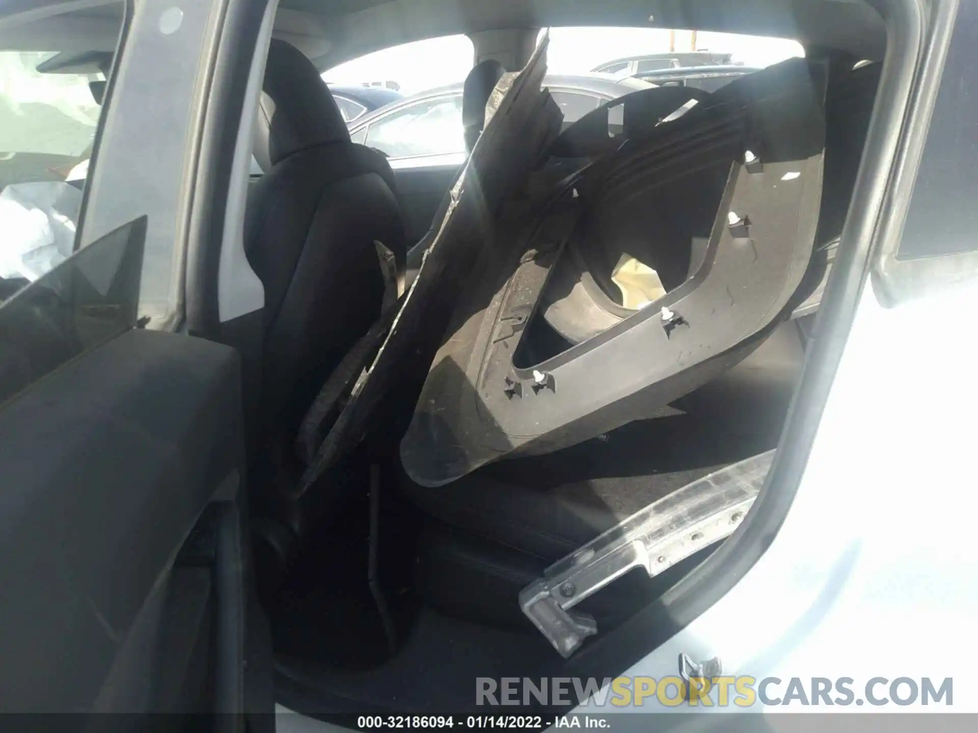 8 Photograph of a damaged car 5YJYGDEE4MF079271 TESLA MODEL Y 2021