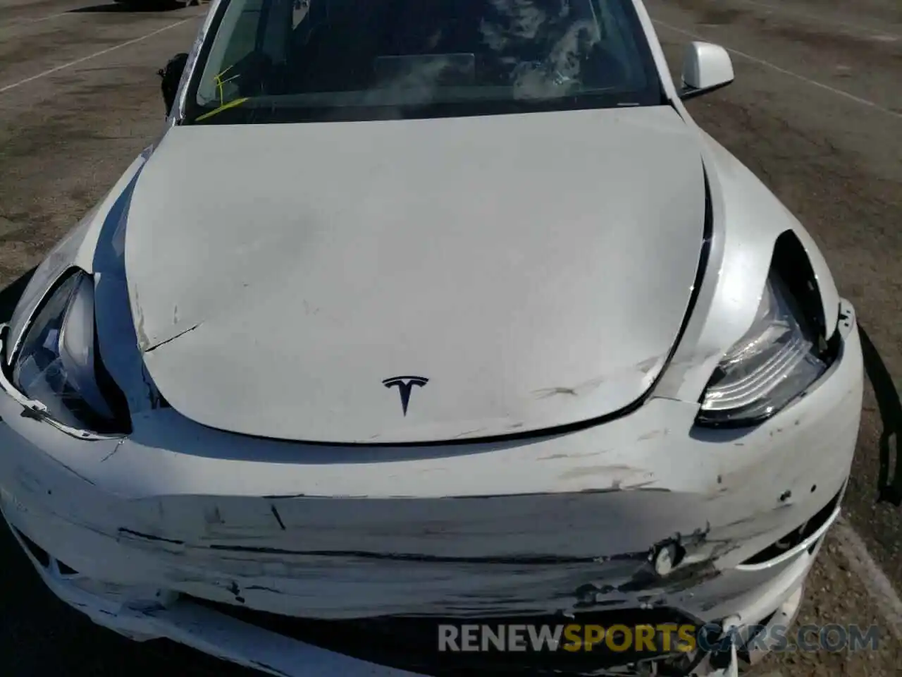 9 Photograph of a damaged car 5YJYGDEE4MF082252 TESLA MODEL Y 2021