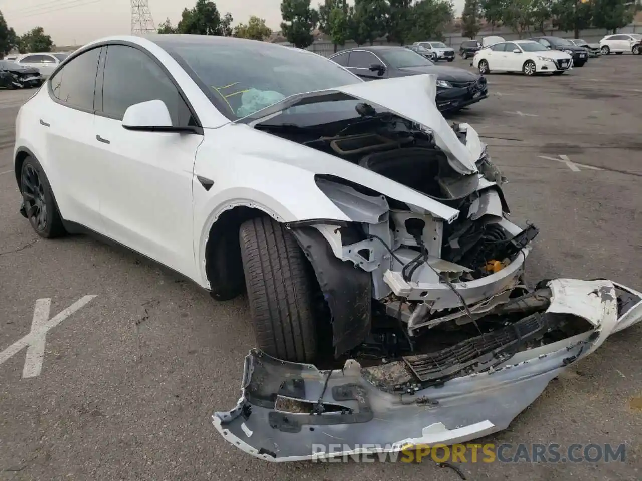 1 Photograph of a damaged car 5YJYGDEE4MF084843 TESLA MODEL Y 2021